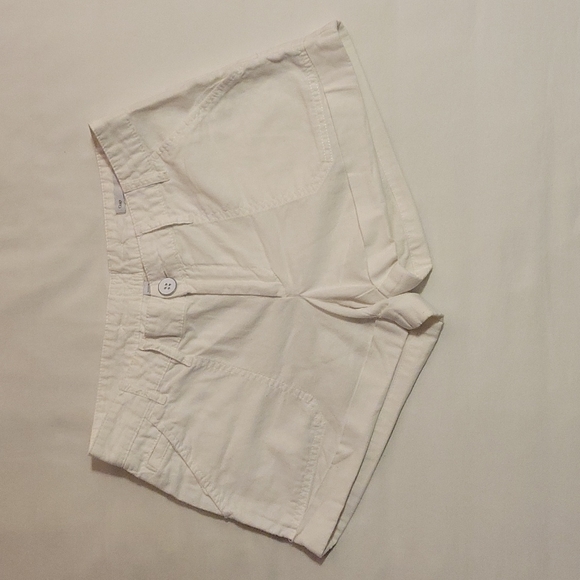 Gap Shorts - Picture 1 of 2